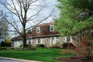 2665 Primrose Ln, York, PA 17404-1227