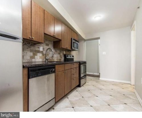 1233 16th St, Philadelphia PA  19121-5031 exterior