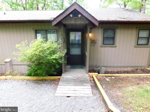 622 Ridge Rd, Mathias, WV 26812