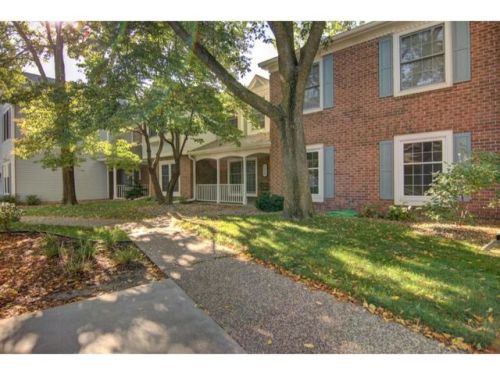 7517 110th St, Minneapolis, MN 55438-2376