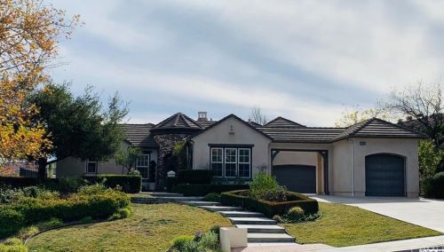26608 Alsace Dr, Calabasas, CA 91302-3806