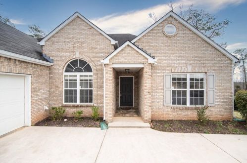 2300 Pettit Dr, Conyers, GA 30012-2859