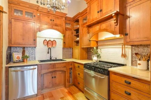 2356 14th Ter, Saint Paul, MN 55112-5582