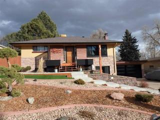 4880 Inca St, Englewood, CO 80110-6411