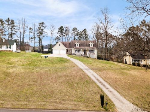 400 Raven Dr, Holly Springs, GA 30115-4101