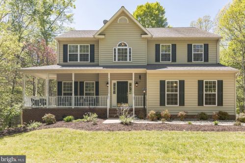 185 Sovereign Natalie Walk, Fredericksburg, VA 22406-4083