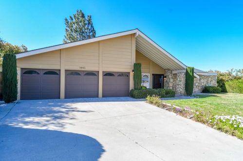 1443 Trenton Dr, Riverside, CA 92506-4042