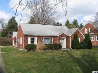 845 South St, Carlisle PA  17013-2715 exterior