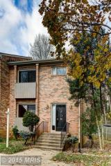 8300 Highcliffe Ct, Annandale, VA 22003-4354