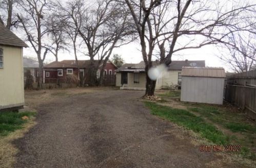 1301 Beddell St, Fort Worth TX  76115-2307 exterior