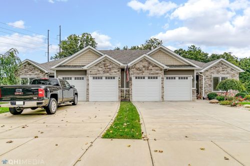2600 Westwind Dr, Valpo, IN 46385-7212