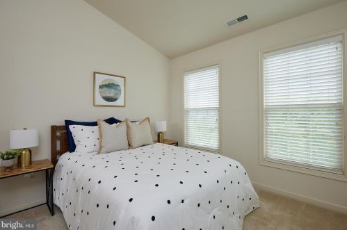 1209 Poplar Run Dr, Silver Spring MD 20906-6717 exterior