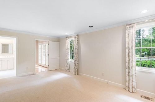 152 Burdette Rd, Atlanta GA  30327-4804 exterior