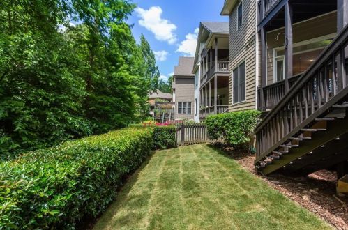 1504 Markan Dr, Atlanta GA  30306-2226 exterior