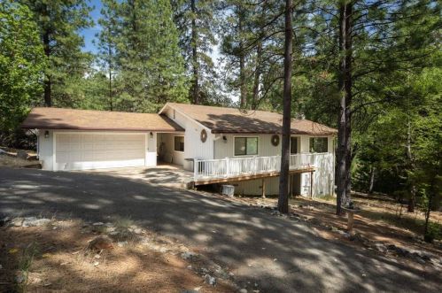 6135 Happy Pines Ct, Michigan Bluff, CA 95631