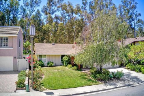10657 Canyon Lake Dr, San Diego, CA 92131-1212