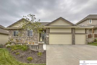 4911 Chennault St, Omaha, NE 68133-2580