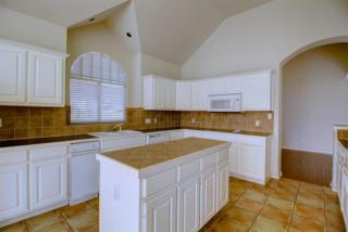 12313 Pleasant Hill Ct, Austin TX  78738-5467 exterior