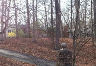 511 Cherry Run Rd, Hedgesville, WV 25427-5715