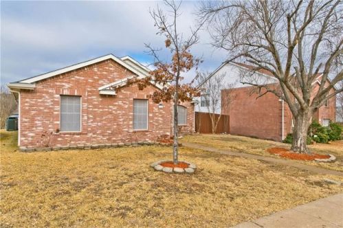 2715 Granite Ave, Garland TX  75048-4336 exterior