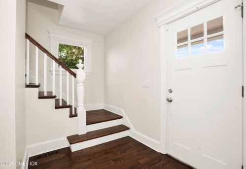 115 Elm St, Greenwich CT  06830-6613 exterior