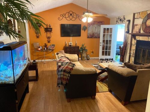 129 Landover Dr, Stockbridge GA  30281-3313 exterior