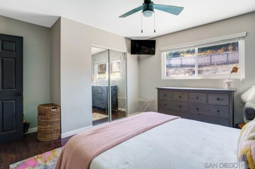 195 Oxford St, Chula Vista CA  91911-3530 exterior