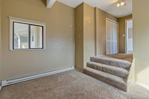 5165 Hatch Dr, Lakewood CO 80439 exterior