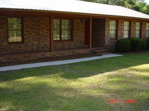 31 Northlake Dr, Statesboro, GA 30458-4342