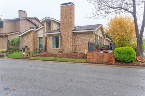 8100 Lea Shore St, Fort Worth TX  76179-3219 exterior