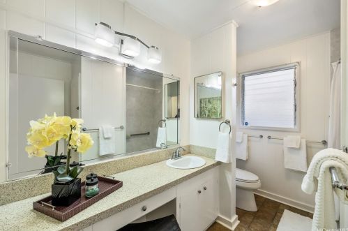 1441 Ainapua St, Honolulu HI  96819-1624 exterior
