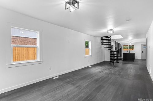 4381 Acoma St, Englewood CO  80110-5745 exterior