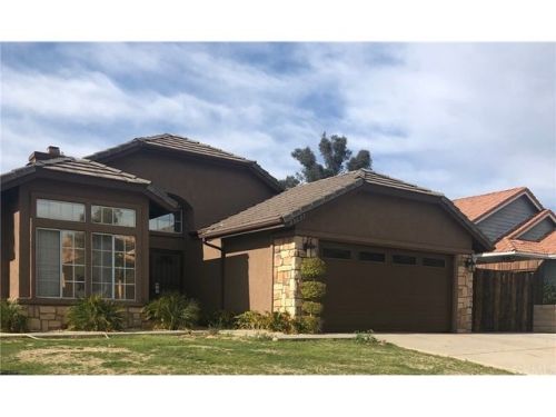 33637 View Crest Dr, Wildomar, CA 92595-8340