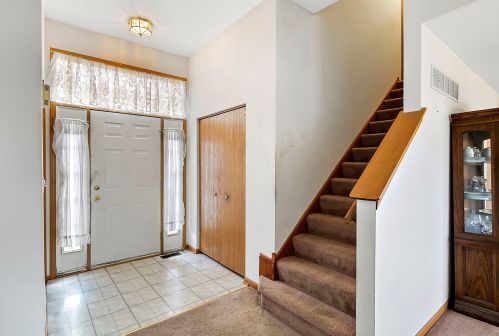 2205 Henning Pl, Plainfield, IL 60586-6516
