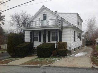 32 Maplewood Ave, Cranston, RI 02920-7023