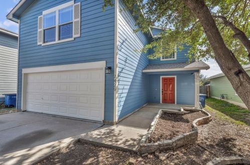 7429 Elk Pass Dr, Austin, TX 78744-1761