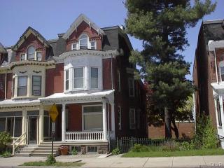 1609 Chew St, Allentown PA  18102-3614 exterior