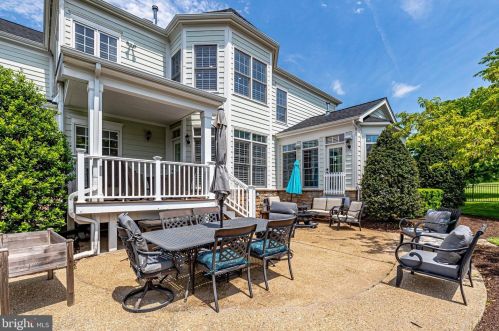15747 Spyglass Hill Loop, Gainesville VA  20155-3239 exterior