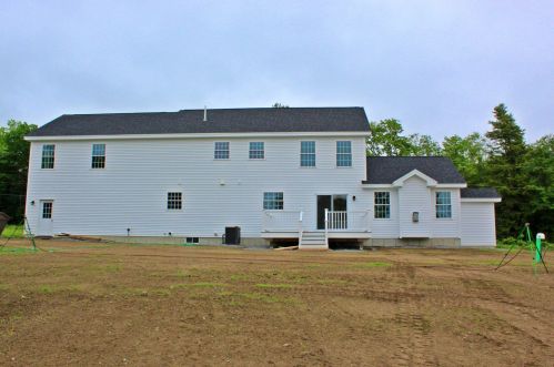 53 Sugar Hill Rd, Weare, NH 03281-6029