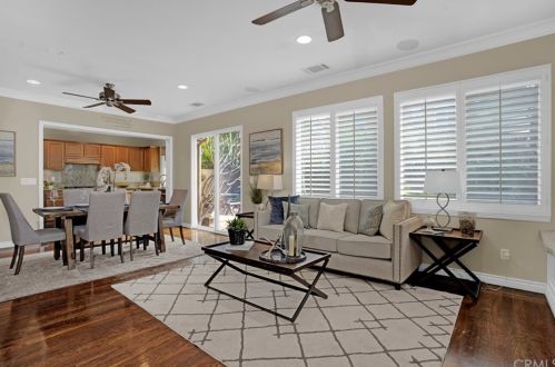 16 Larchwood, Irvine, CA 92602-0942