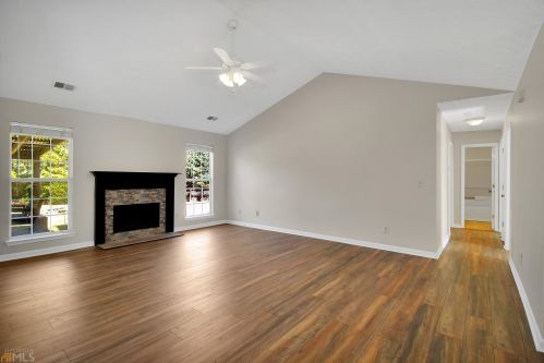 106 Meadow View Dr, Jackson GA  30233-2908 exterior