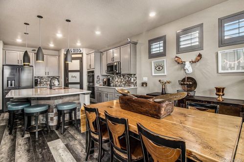 8788 Tibet Ct, Denver CO  80016 exterior