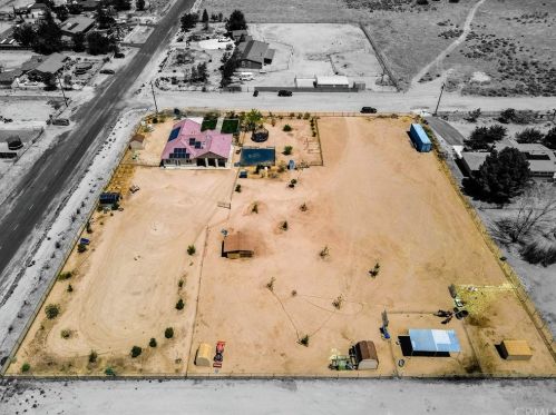 7852 Avenue, Lancaster, CA