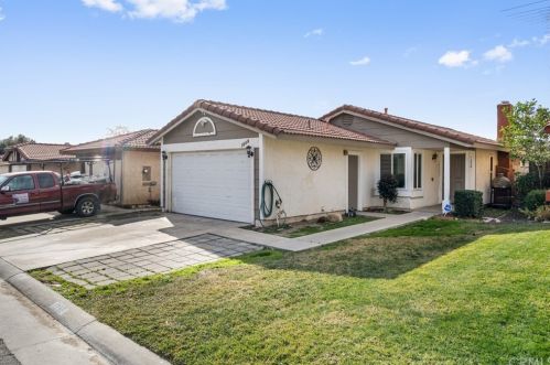1358 Idyllwild Ave, Rialto, CA 92376-3174