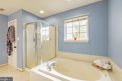 507 Twinleaf Dr, Aberdeen MD  21001-2652 exterior