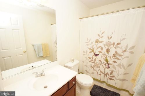 4703 Thistle Hill Dr, Aberdeen MD  21001-2651 exterior