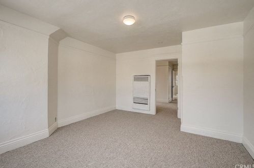 7211 Washington Ave, Whittier CA 90602-2233 exterior