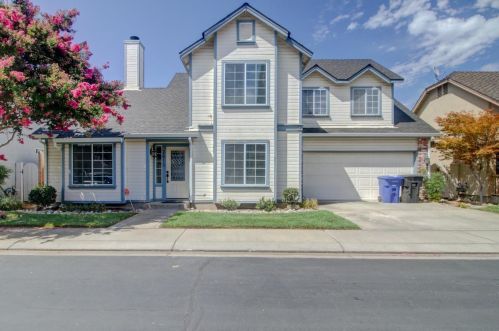 2813 Stone Valley St, Modesto, CA 95355-9197