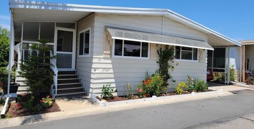 1212 H St, Ramona, CA 92065-2851