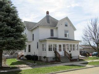 124 Locust St, Lanark, IL 61046-1121